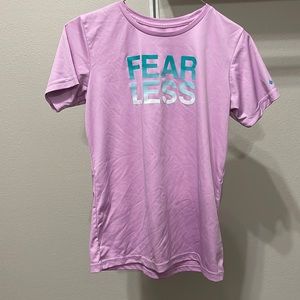 ✨2/$5 
kids columbia tee